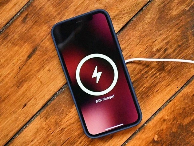青州苹果手机维修分享iPhone 12可以随便充电吗 